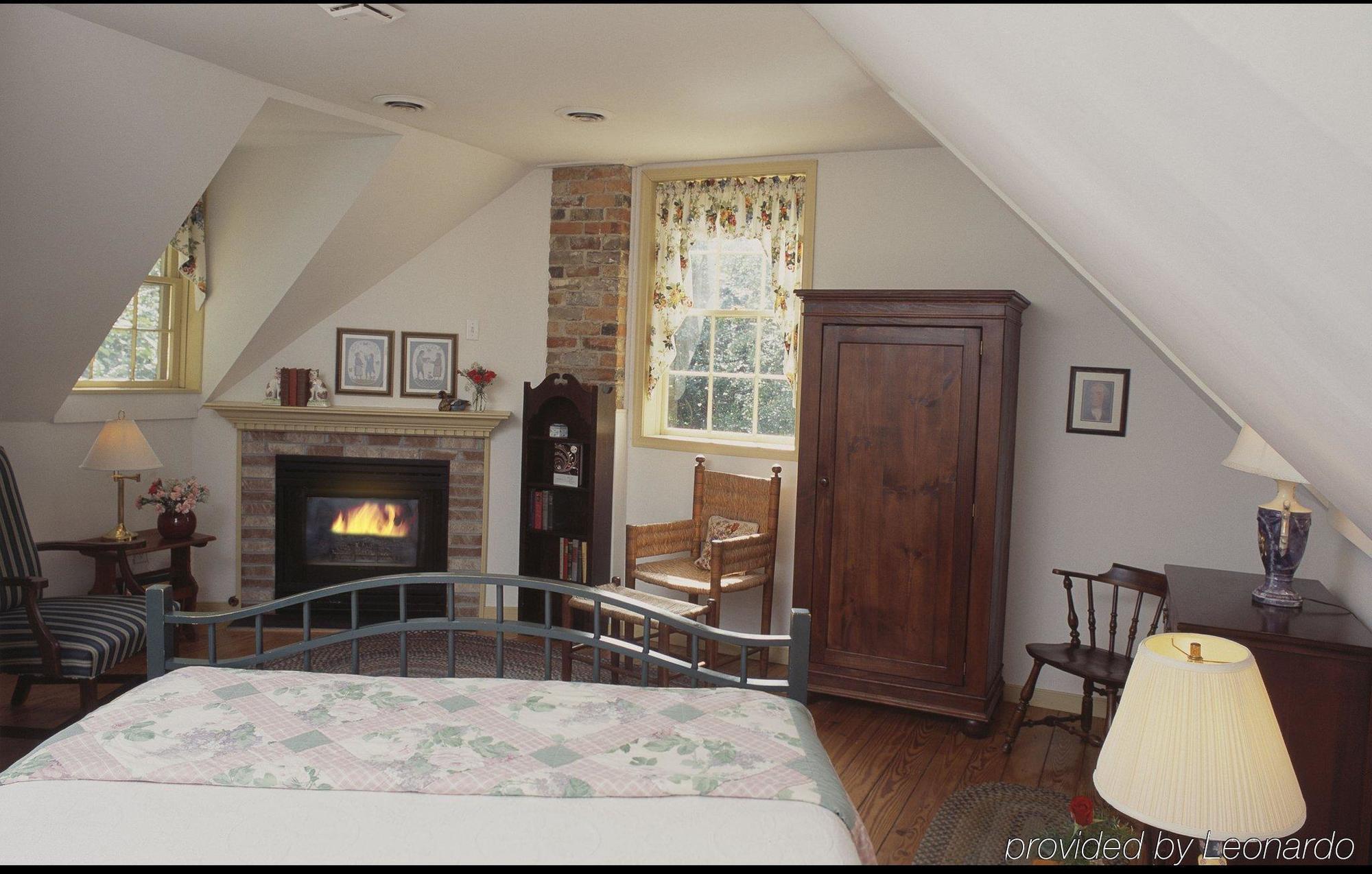 Cedars Of Williamsburg Bed & Breakfast Bagian luar foto