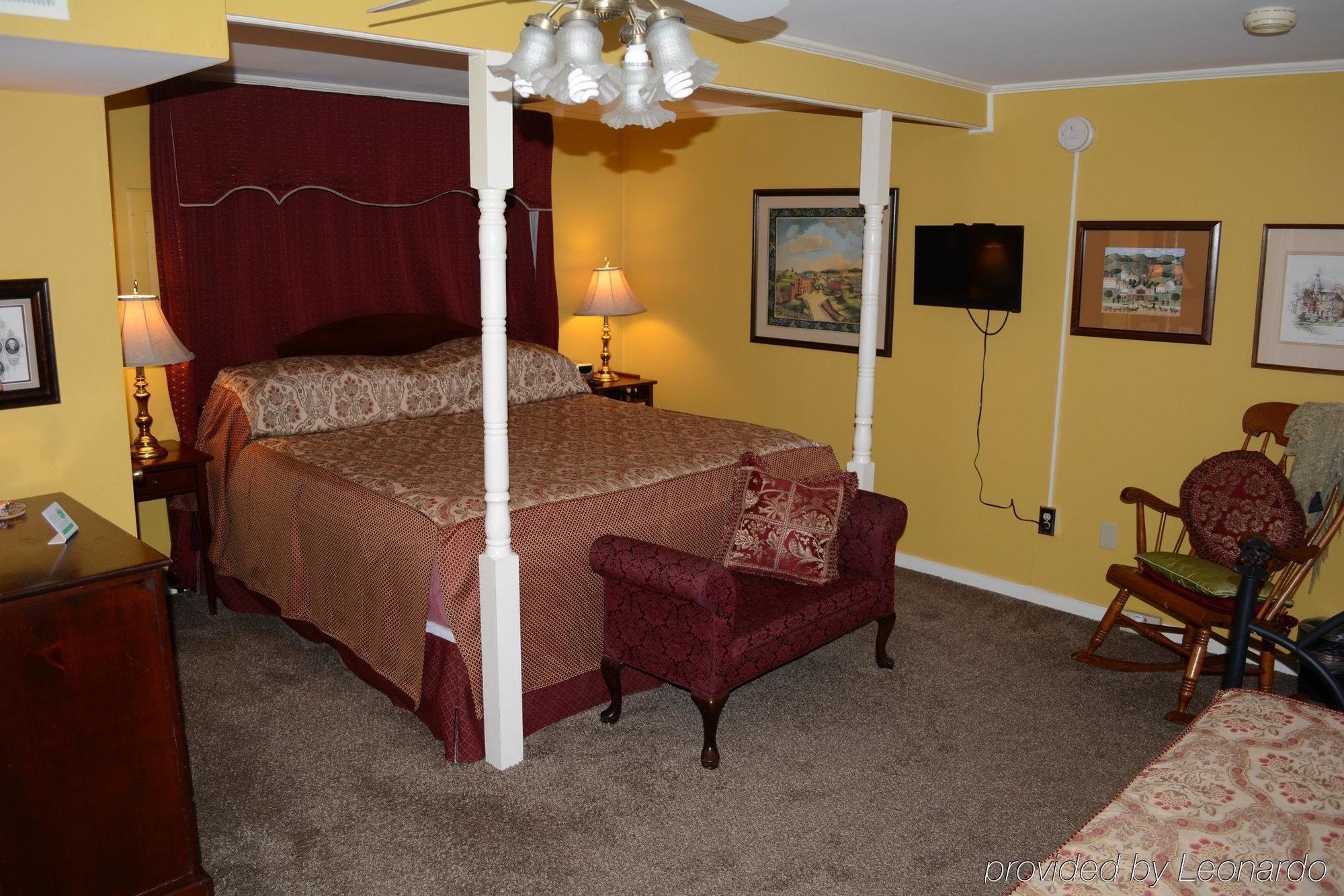 Cedars Of Williamsburg Bed & Breakfast Bagian luar foto