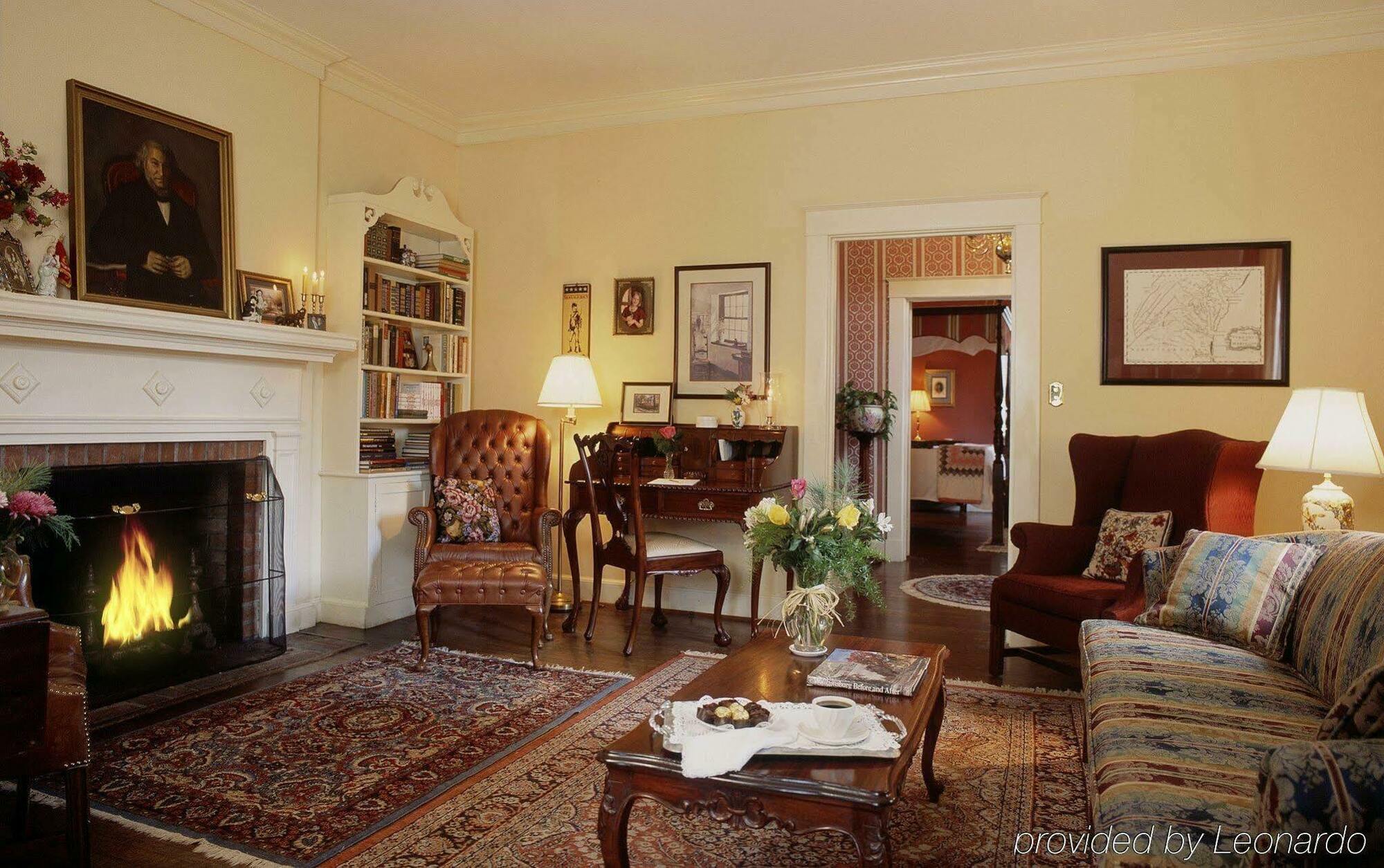Cedars Of Williamsburg Bed & Breakfast Bagian luar foto
